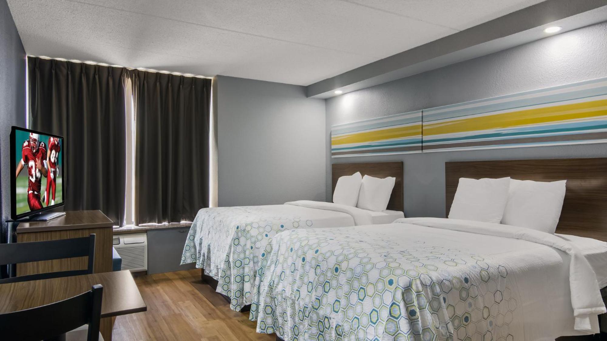 Hometowne Studios By Red Roof And Conference Center Chicago - N Aurora Naperville North Aurora Екстер'єр фото